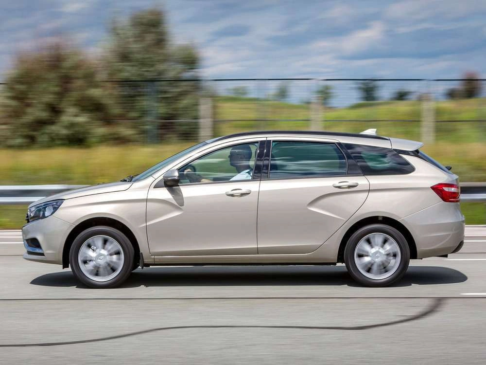 Lada Vesta SW - фото №7